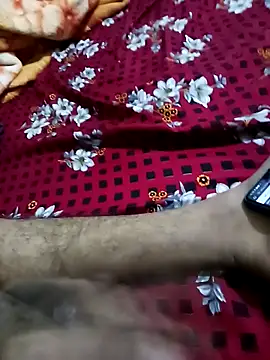 Snapshot of riyaroy087 chatting on 10.16.25 riyaroy087 online show from 10.16.25