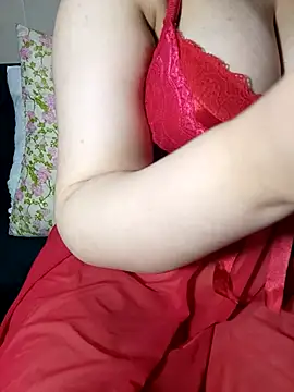 Aomtiz8 online show from 12.04.25