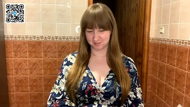 MaroonMoon  online show from 09.14.25