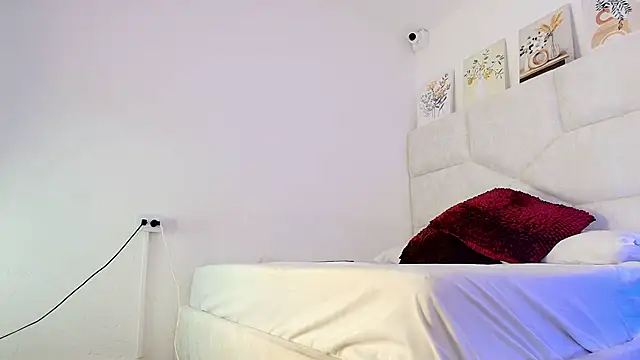 elizawiliamst online show from 04.21.26