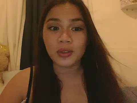 Snapshot of Zachariah_05 chatting on 06.13.26 Zachariah 05 online show from 06.13.26