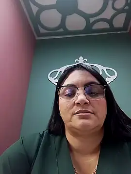 Snapshot of tiffany_Johnson1 chatting on 10.06.25 tiffany Johnson1 online show from 10.06.25