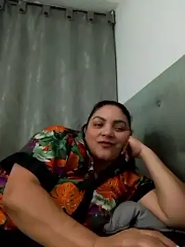 Snapshot of tiffany_Johnson1 chatting on 05.17.26 tiffany Johnson1 online show from 05.17.26