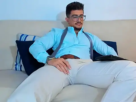 Snapshot of AnibalSteam chatting on 02.20.26 AnibalSteam online show from 02.20.26