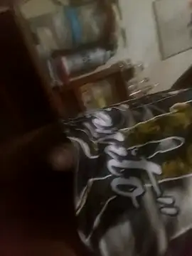 Snapshot of Bebicho14 chatting on 12.22.25 Bebicho14 online show from 12.22.25