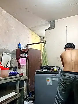 Bebicho14 online show from 04.11.26