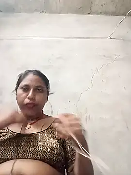 Snapshot of Sandhya_x chatting on 09.22.25 Sandhya x online show from 09.22.25