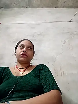 Snapshot of Sandhya_x chatting on 09.24.25 Sandhya x online show from 09.24.25