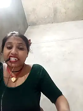 Snapshot of Sandhya_x chatting on 09.26.25 Sandhya x online show from 09.26.25