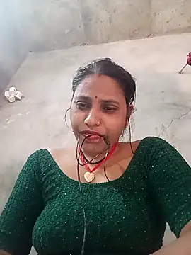 Snapshot of Sandhya_x chatting on 10.16.25 Sandhya x online show from 10.16.25