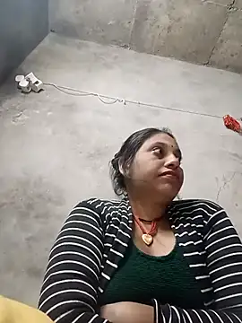 Snapshot of Sandhya_x chatting on 11.03.25 Sandhya x online show from 11.03.25