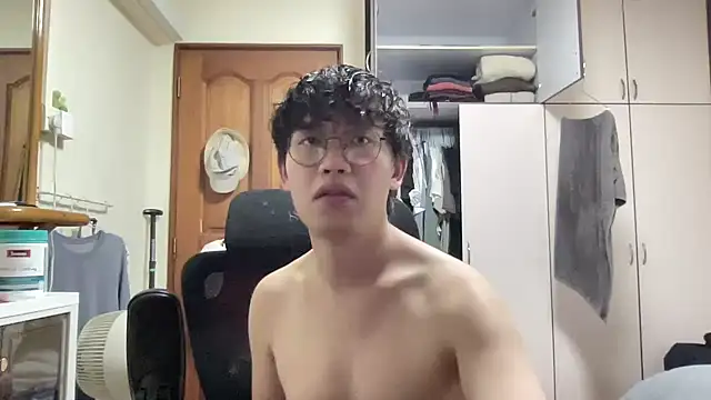 Passionatetwink2 online show from 03.12.26