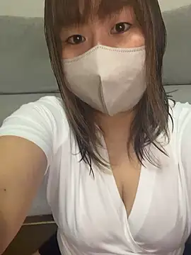 xxx yuna xxx online show from 10.13.25