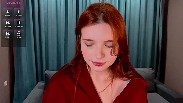 AnnieKim  online show from 12.17.25