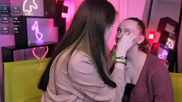 mila glow1 online show from 11.30.25