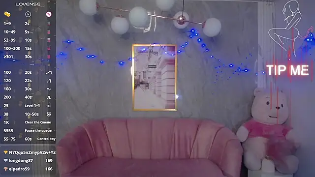 Snapshot of m_eris_s chatting on 07.19.26 m eris s online show from 07.19.26