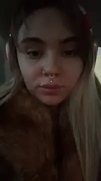 LunaMillie online show from 12.15.25