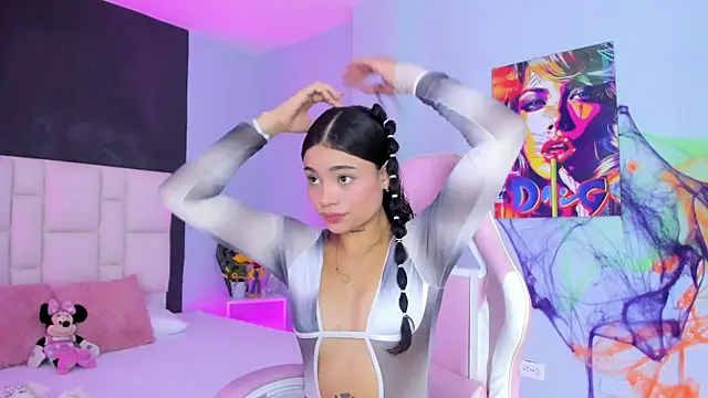 Snapshot of SammyRose_ chatting on 10.28.25 SammyRose online show from 10.28.25