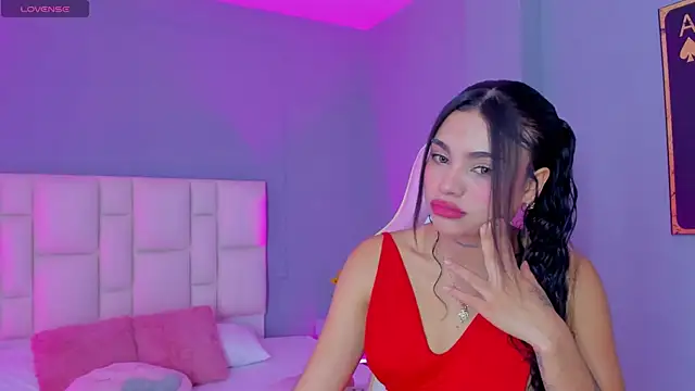 Snapshot of SammyRose_ chatting on 02.08.26 SammyRose online show from 02.08.26