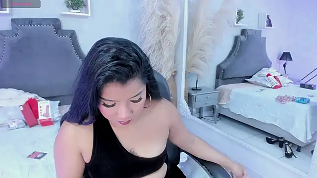 Snapshot of BritanyBrown_ chatting on 03.12.26 BritanyBrown online show from 03.12.26