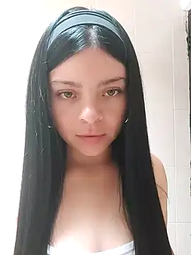 LunaJacobs online show from 05.06.26