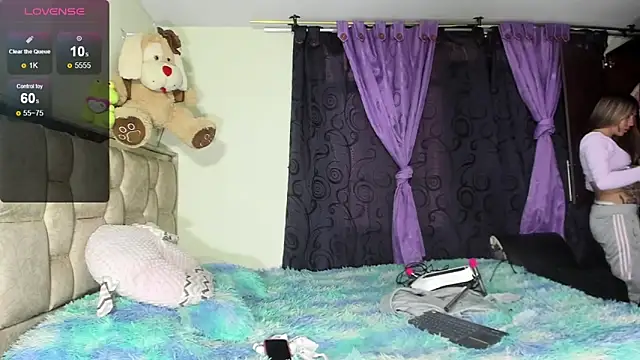 skinnyanddaphne online show from 03.09.26