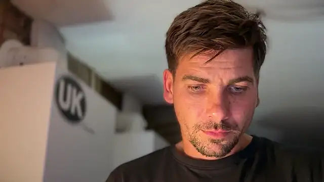 str8boyx online show from 06.10.26