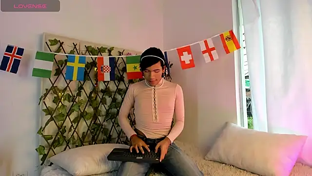 E R O S  online show from 06.27.26