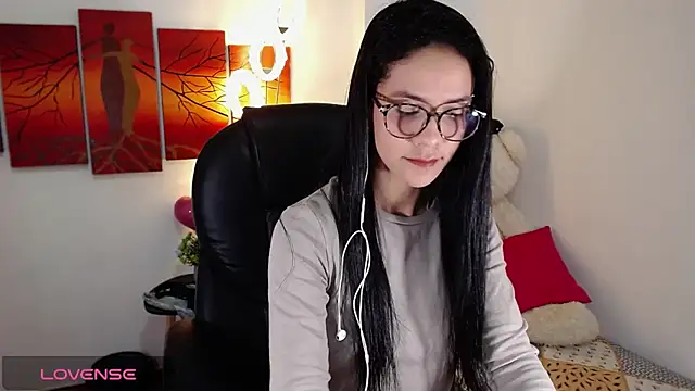 Ashley olivares online show from 10.05.25