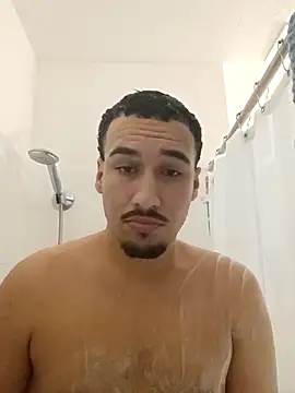 Jadriel23 online show from 10.08.25