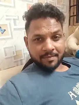 Snapshot of itzrocky1 chatting on 10.12.25 itzrocky1 online show from 10.12.25