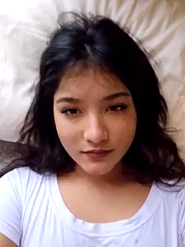 Snapshot of Hellenlin chatting on 09.10.25 Hellenlin online show from 09.10.25