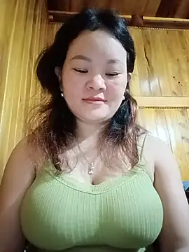 Snapshot of ctm-cute chatting on 05.16.26 ctm-cute online show from 05.16.26