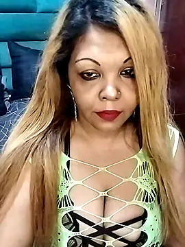 hemilynthomas2467 online show from 11.20.25