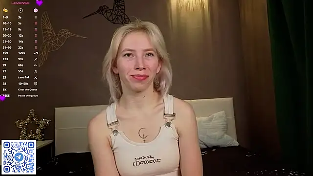 JuliannaWenger online show from 01.16.26