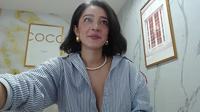 sara lopez s online show from 09.16.25