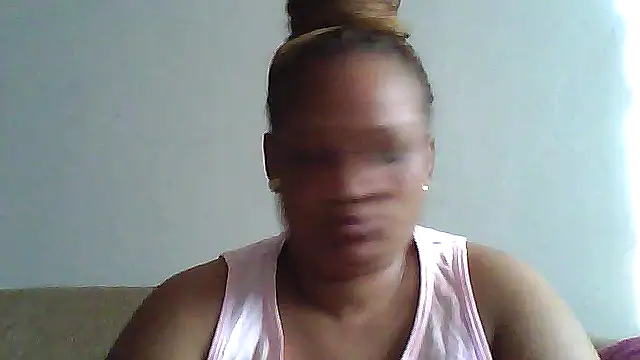 Yellobonepussy online show from 09.13.25