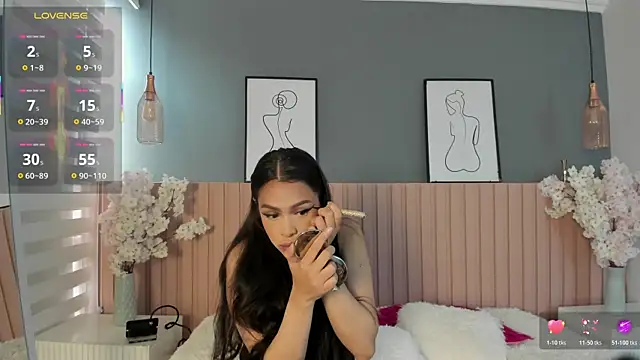 Mila Hank  online show from 03.05.26