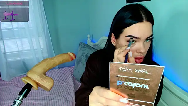 katerine Monroe online show from 12.02.25