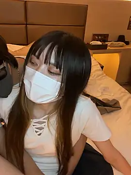 Snapshot of NOA_418 chatting on 09.29.25 NOA 418 online show from 09.29.25
