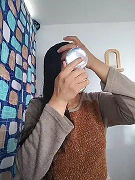 KittyHoleshot87 online show from 02.18.26