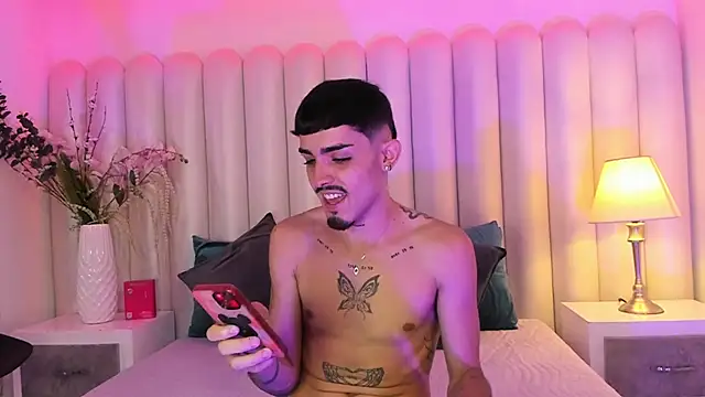 NikoStone  online show from 10.30.25