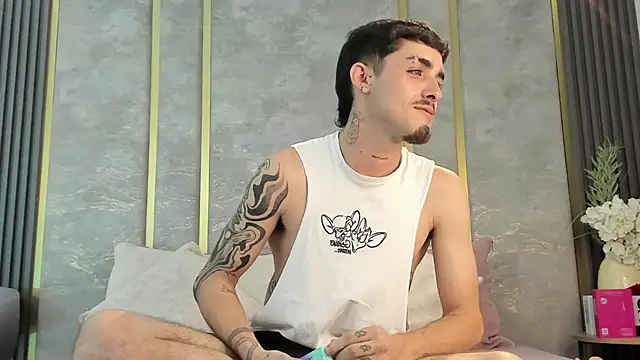 NikoStone  online show from 02.26.26