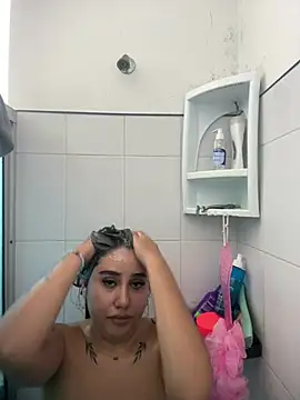 Sophie Dreamss online show from 05.05.26
