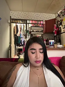 Sophie Dreamss online show from 05.19.26