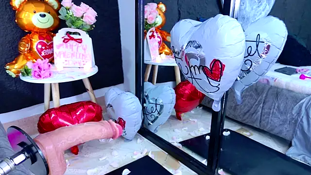 LizzyOlsen online show from 02.15.26