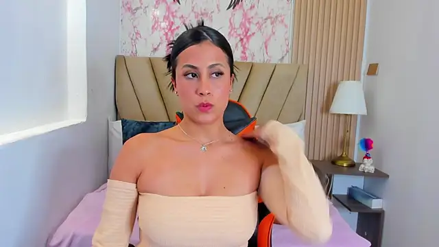 Thais kim online show from 07.09.26
