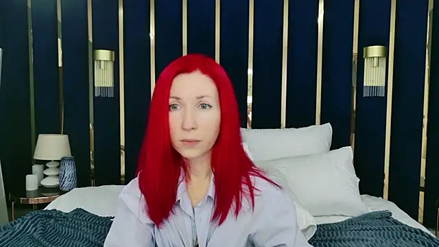 Snapshot of Sofia_Lix chatting on 12.16.25 Sofia Lix online show from 12.16.25