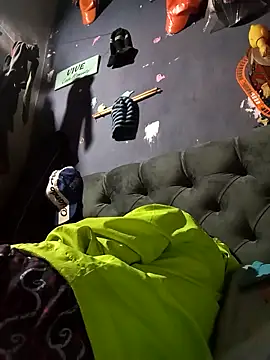 hairy mannn online show from 11.26.25