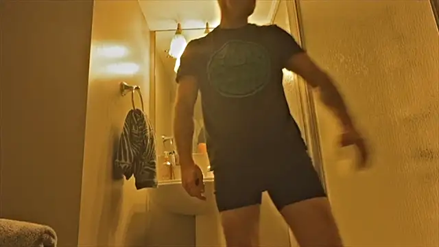 Snapshot of DILFiGuess11 chatting on 10.23.25 DILFiGuess11 online show from 10.23.25